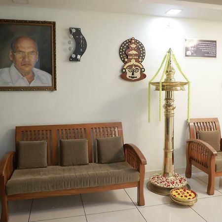 Bed and Breakfast Pavithram Residency Kollam Esterno foto