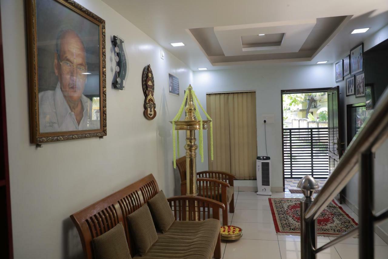 Bed and Breakfast Pavithram Residency Kollam Esterno foto