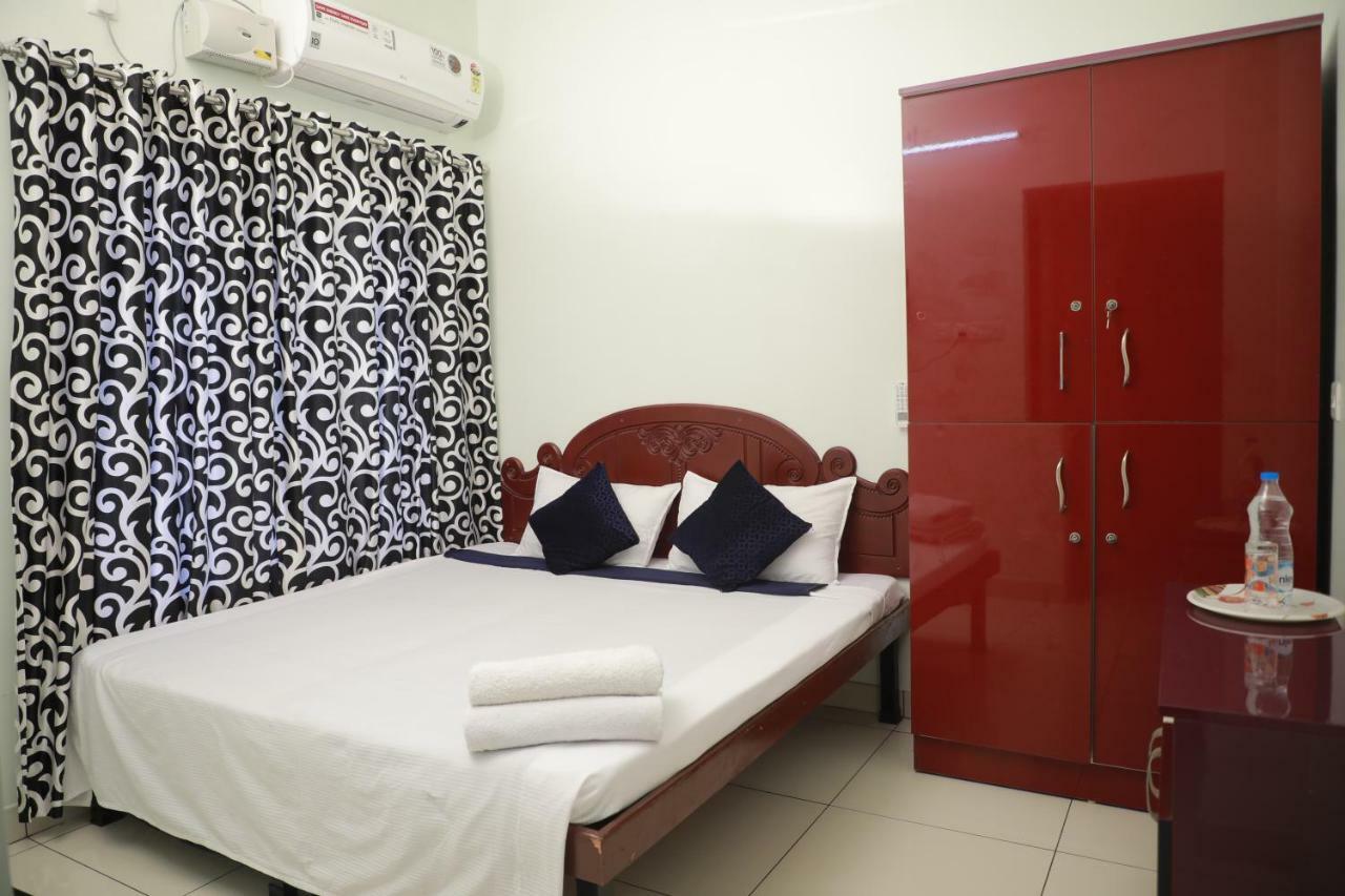 Bed and Breakfast Pavithram Residency Kollam Esterno foto