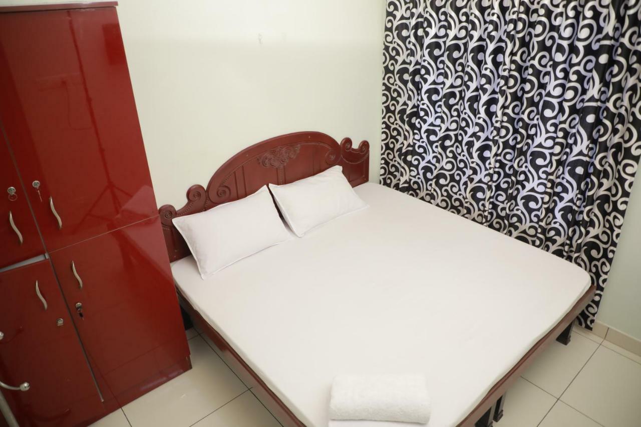 Bed and Breakfast Pavithram Residency Kollam Esterno foto