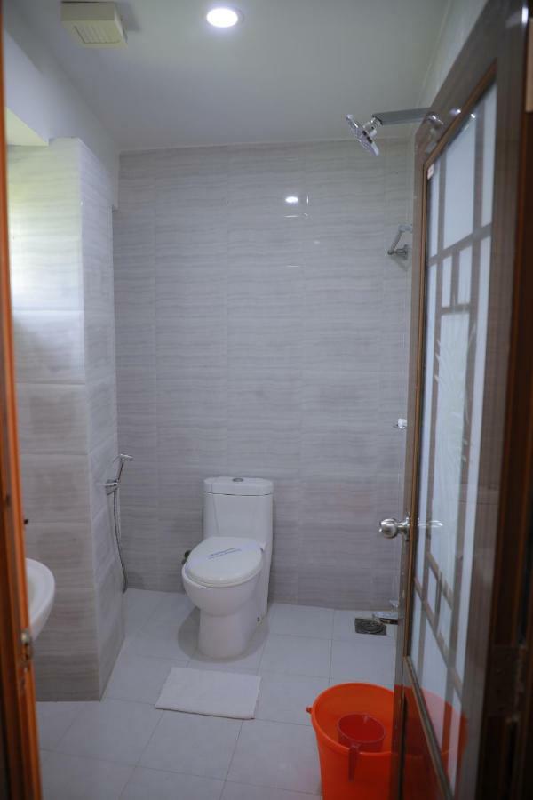 Bed and Breakfast Pavithram Residency Kollam Esterno foto