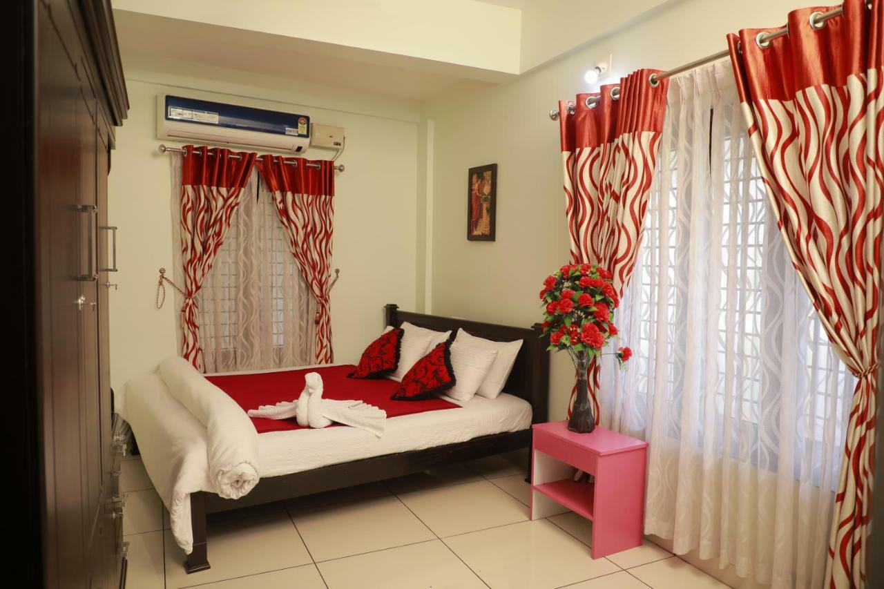 Bed and Breakfast Pavithram Residency Kollam Esterno foto